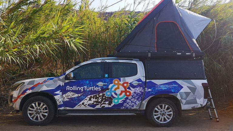 Rolling Turtles - 4×4 Automatic Gearbox Pickup Camper 02