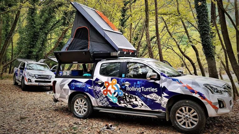 Rolling Turtles - 4×4 Automatic Gearbox Pickup Camper 24
