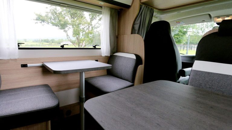 Rolling Turtles - Motorhome Sunlight A72 (3)